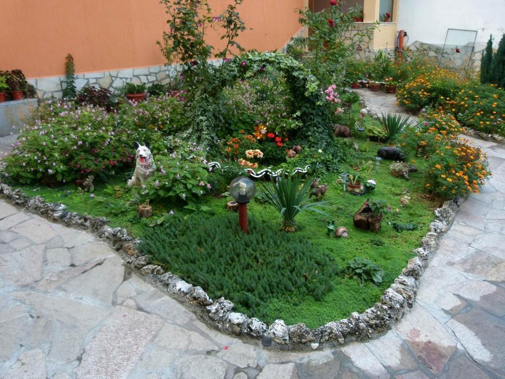 Family Hotel St. Constantine And Helena Ivajlovgrad Exterior foto